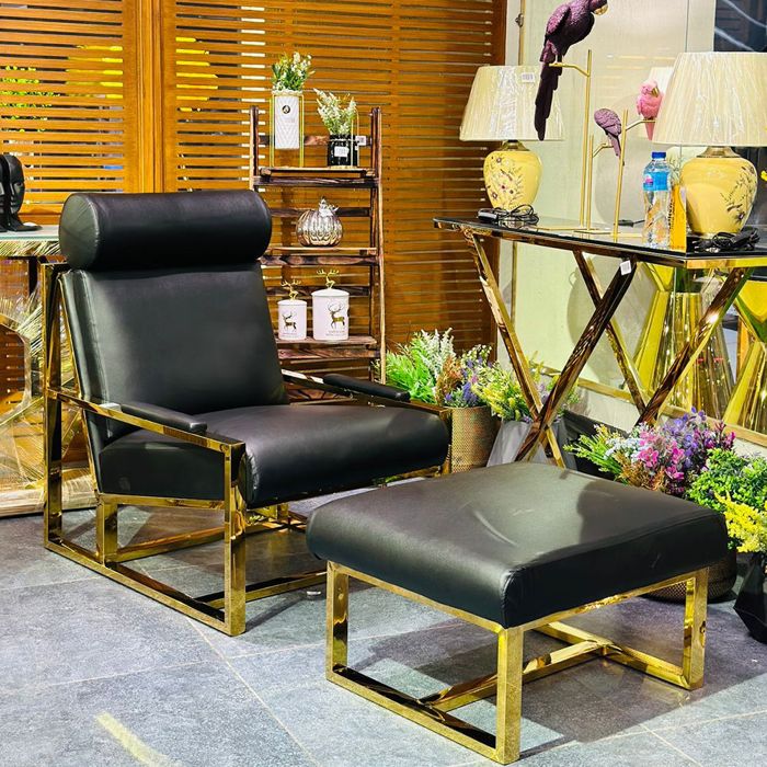 Felix Relaxing Sofa with Ottoman